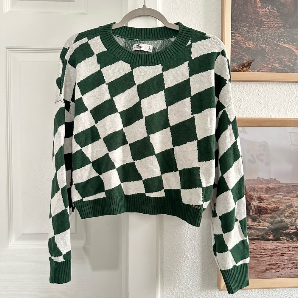 Hollister Green and White Checkered Sweater